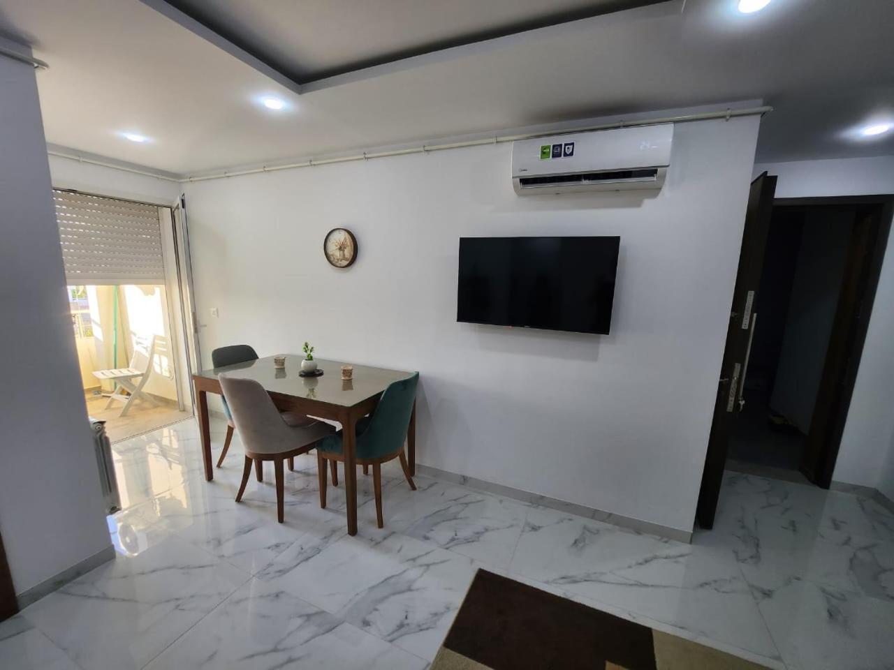 Apartamento Elegant S1 Meuble Garde A Ariana -Tunis Exterior foto